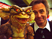 Fig. 1. Joe Dante and friend. The Dante quote is from Klein (2000). Foto: Videowatchdog