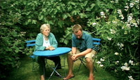 Fig. 6: Min morfars morder (instr. Søren Fauli, 2004). Distr.: DR/SF Film. Fotograf: Jacob Banke Olesen et al. Banke Olesen fremhæver, at kritikere ofte ’ser sig blinde’ på motivet frem for fotografens formgivning af motivet i deres vurdering af filmfotografi.