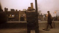 Fig.19, fig.20: Production designer Dean Tavoularis udvalgte en blok on-location på Manhattans East 6th Street og genskabte Little Italy anno 1918.