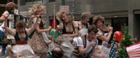 Fig. 3: Twist and Shout. Ferris får hele Chicago til at rokke ud.
