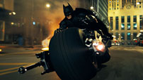 Fig. 4: Når man ikke har superkræfter, så hjælper det at være rigmand, der som Bruce Wayne kan købe diverse lækre hjælpemidler.