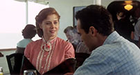 Fig. 9: Peggy Dodd (Amy Adams), Kultens kølige kvinde.