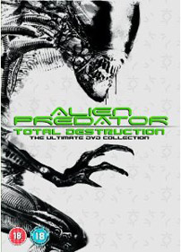 Fig. 10-11. Når to filmserier mødes, som Alien og Predator, etableres et fællesfilmisk univers og, ikke mindst, en mulighed for at sælge flere og nye produkter.