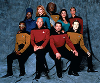 Fig. 5:  Patrick Steward i front som kaptajn  Jean-Luc Picard med the next generation.